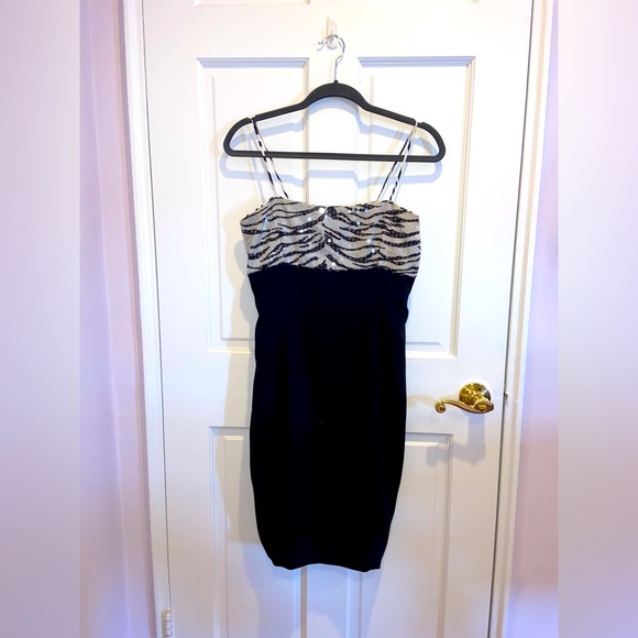 Dresses & Skirts - Women’s Black Dress